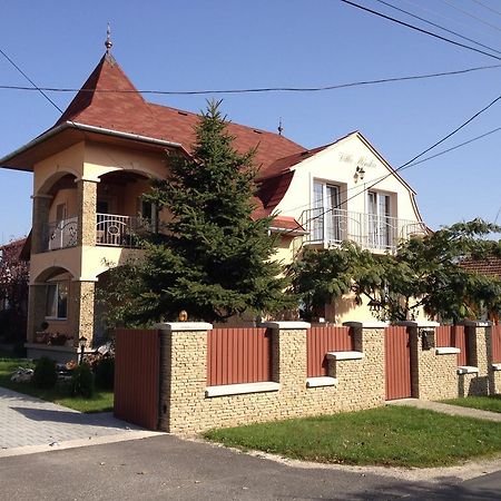 Villa Monika Keszthely Exterior foto